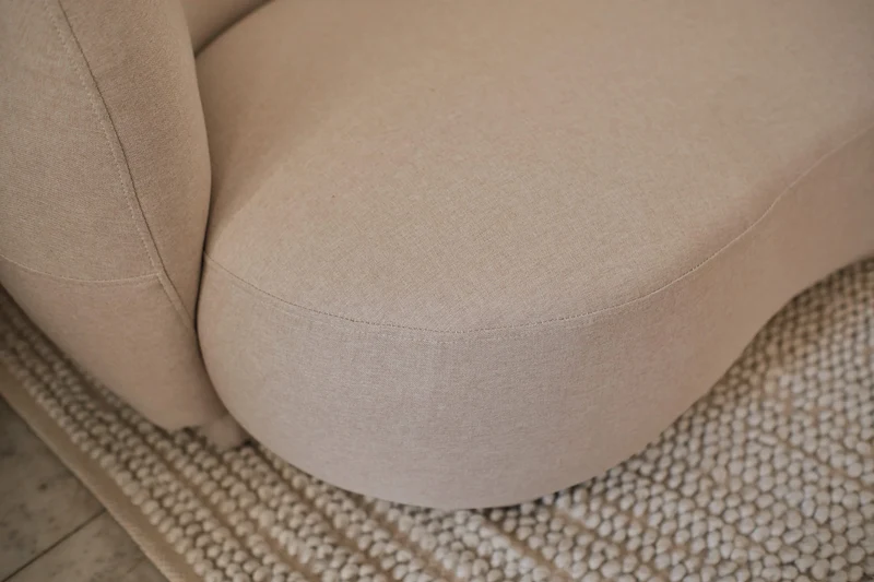 Canap design tissu beige Bianca