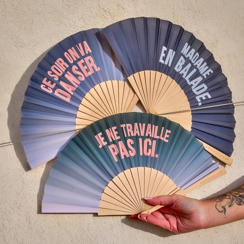 Éventail Travaille pas Ici