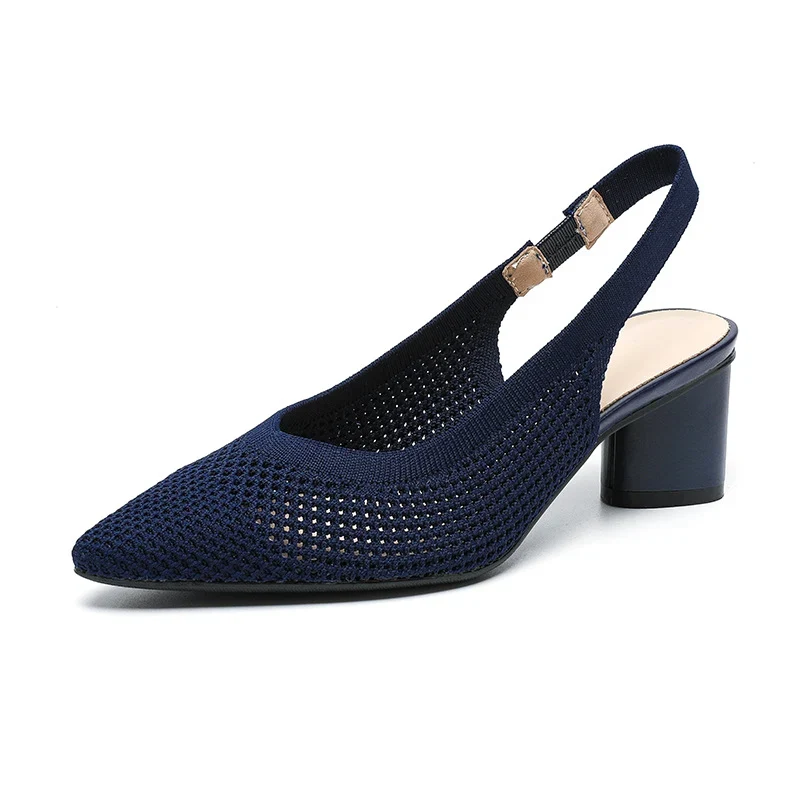 Chaussures à Talons Blocs et Bout Pointu