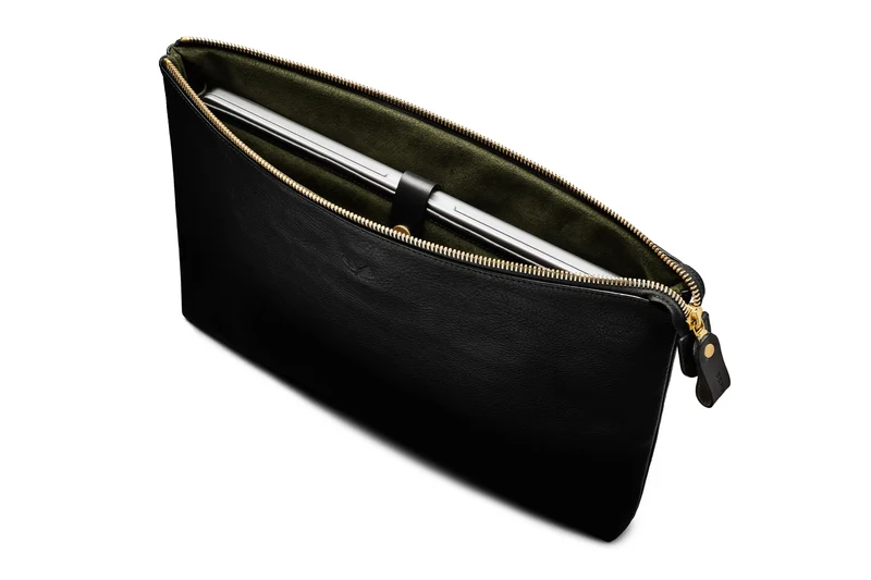 Flight Folio XL - Black Leather
