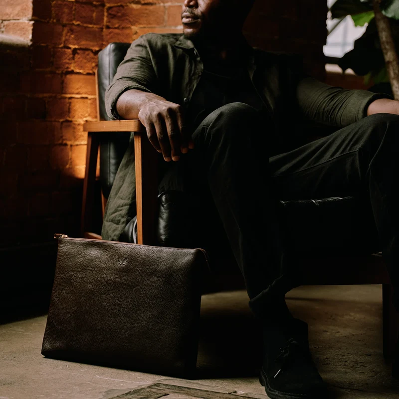 Flight Folio XL - Brown Leather