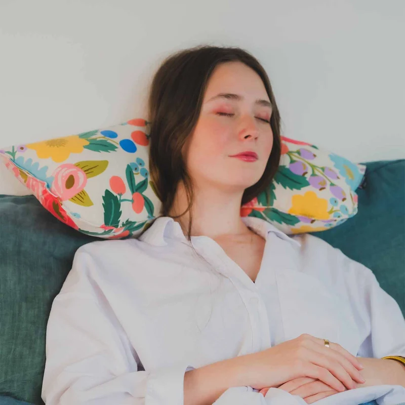 Coussin repose tête et de décoration · EPICUR Héra