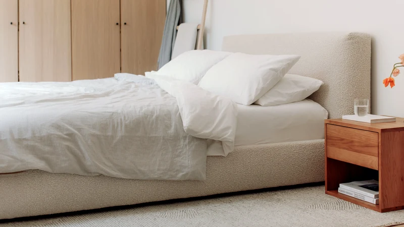 Dream Bed, Queen, Cream Boucle