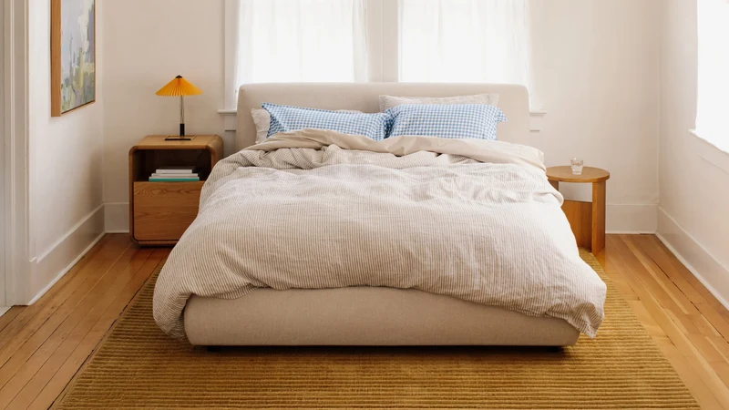 Dream Bed, Queen, Latte