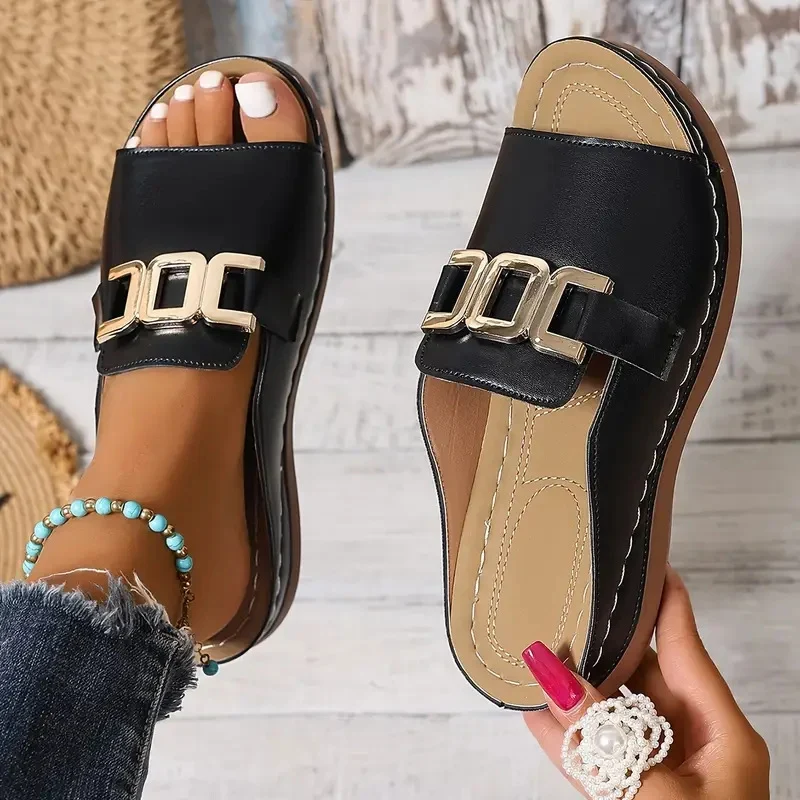 Sandales Compensées "Horizon" à Chaîne – Élégance Chic et Confort d'Été