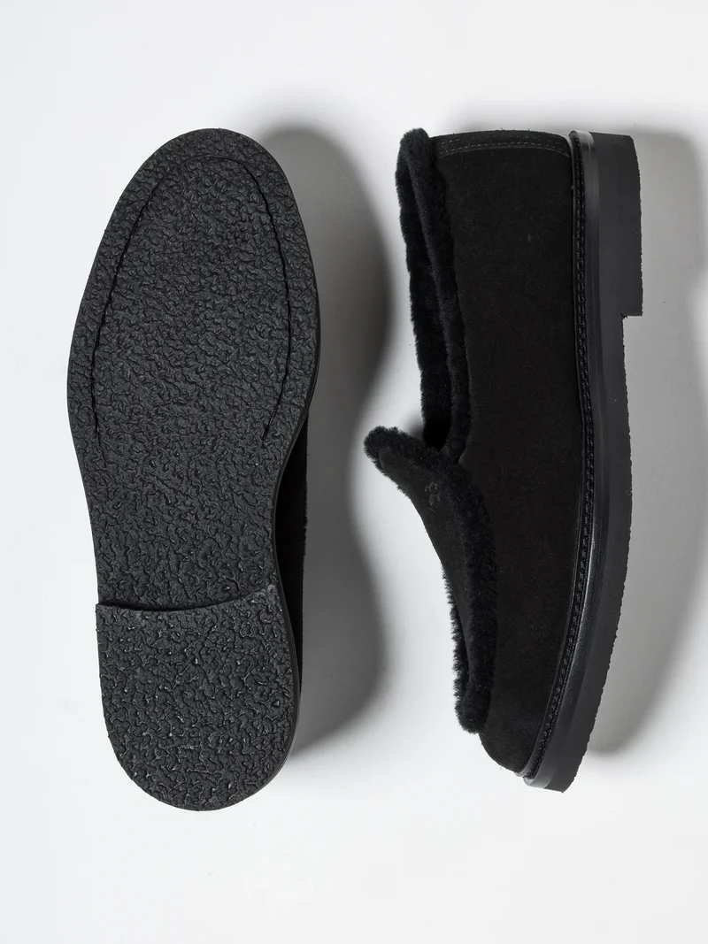 ALEXIS BLACK SHEARLING