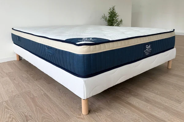 Matelas HILTON mousse 25cm