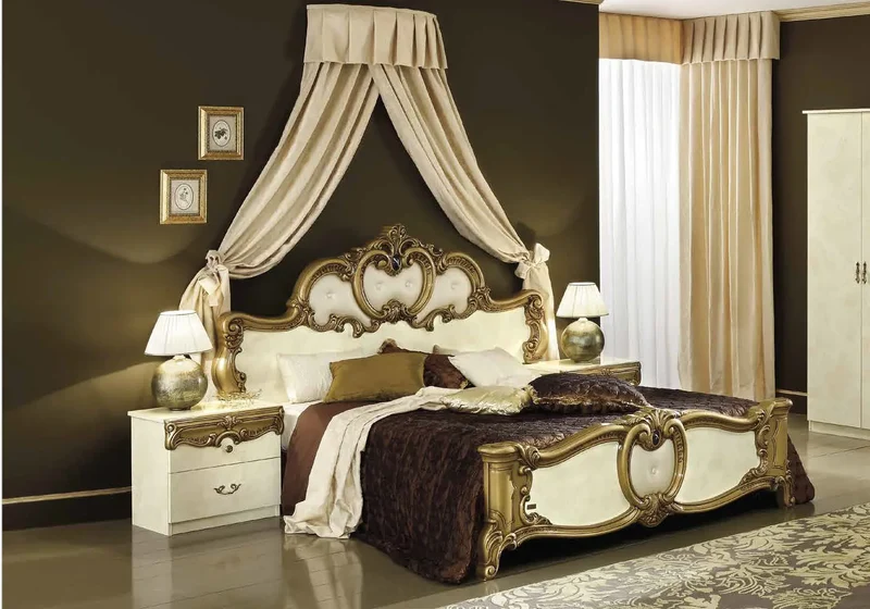 Chambre complète baroque ivoire et or capitonnée – KONE