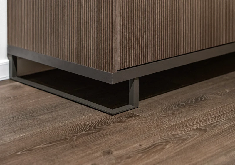Commode bois rainuré marbre – Hexagon