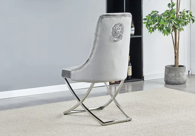 Chaises en velours gris et tête de lion argentée - Glade x4