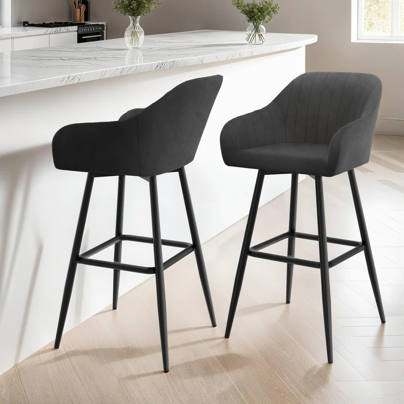 Tabourets de bar Ariana avec accoudoirs en velours gris foncé - lot de 2
