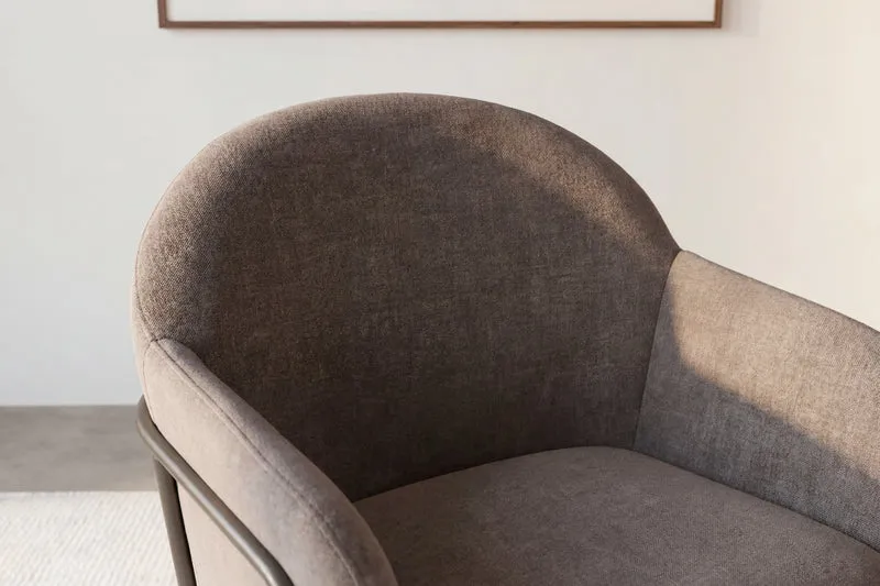 LOT NAYA - CHAISE