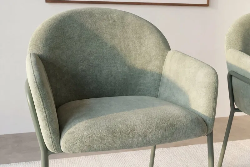 LOT NAYA - CHAISE