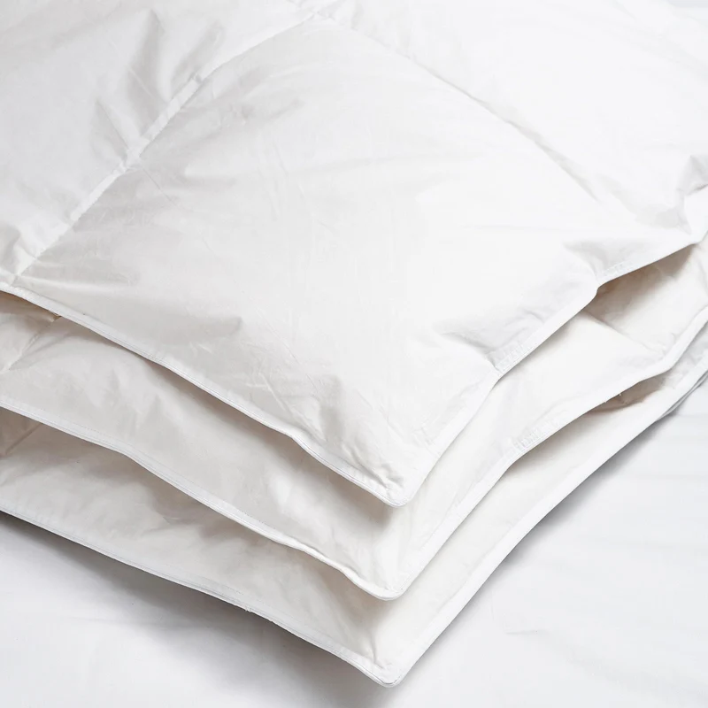 Plume Light - Couette plumes confort printemps/été 200 g/m²