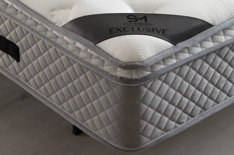 EXCLUSIF