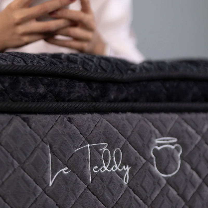 Matelas Teddy Black 30 cm : Confort Suprême et Technologie Avancée