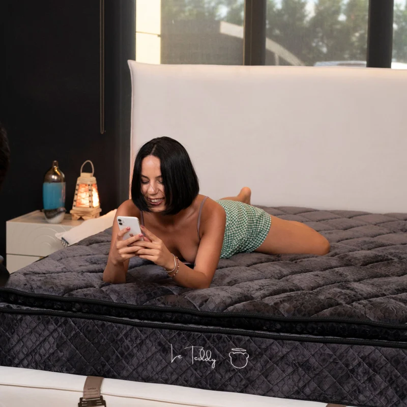 Matelas Teddy Black 30 cm : Confort Suprême et Technologie Avancée