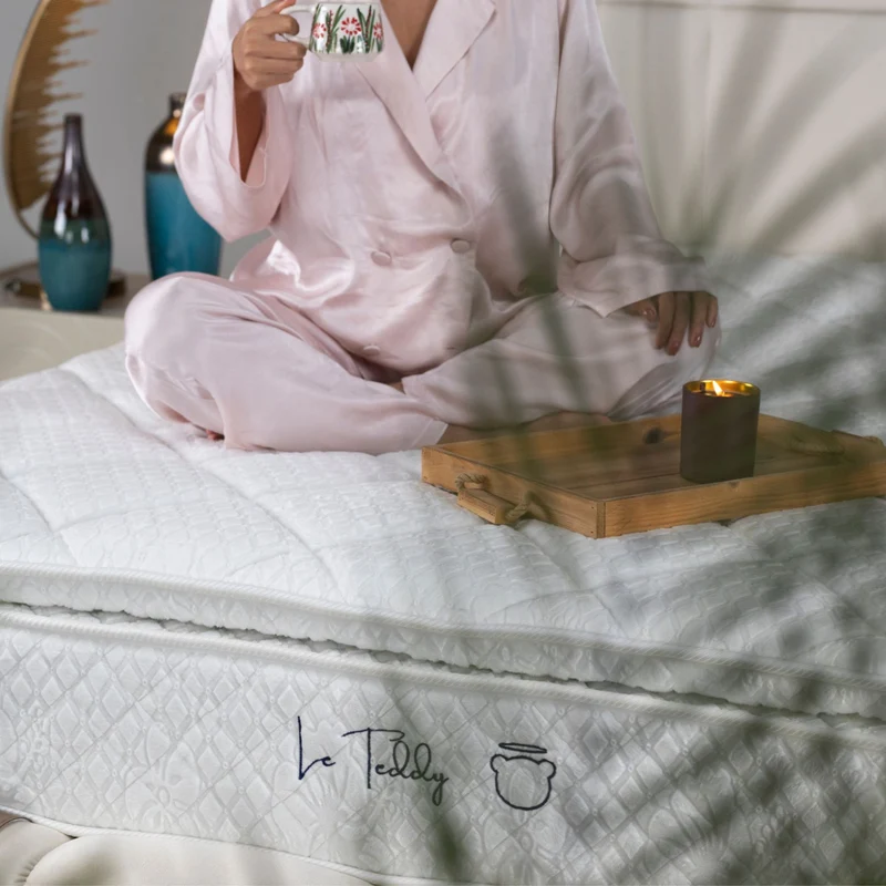 Matelas Le Teddy White Angels Mattress - Surmatelas Peluche Intégré, Confort Douillet, Épaisseur 30 cm, Simple Face