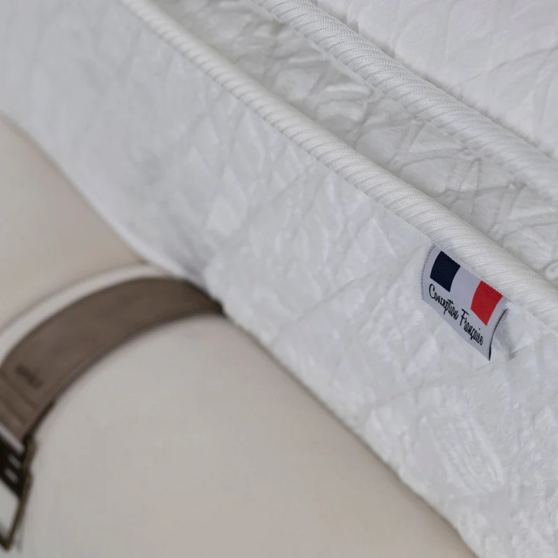 Matelas Le Teddy White Angels Mattress - Surmatelas Peluche Intégré, Confort Douillet, Épaisseur 30 cm, Simple Face