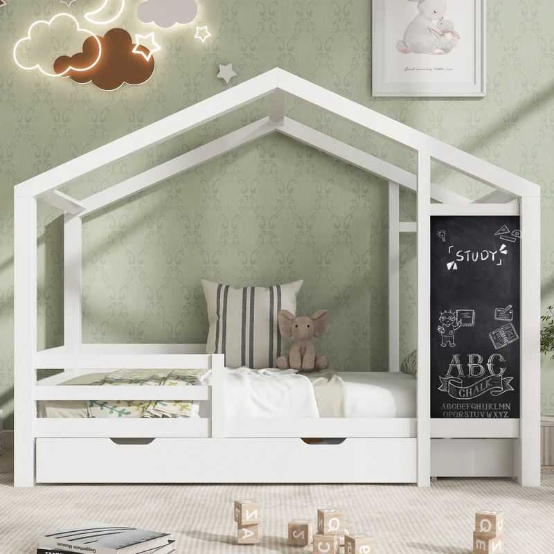 Lit enfant lit cabane blanc 90 x 200 cm maison bois massif avec clôture et sommier à lattes 2 tiroirs roulettes rangement, tableau noir (sans matelas) CHOLLUD